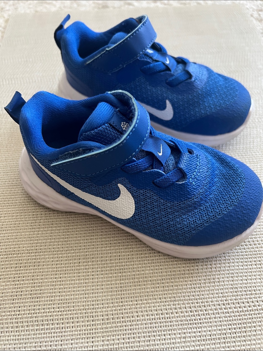 Nike Kids Blue and White Athletic Sneakers